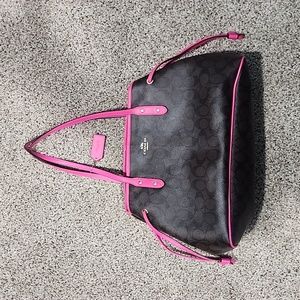 Coach Signature Drawstring Carryall Bag